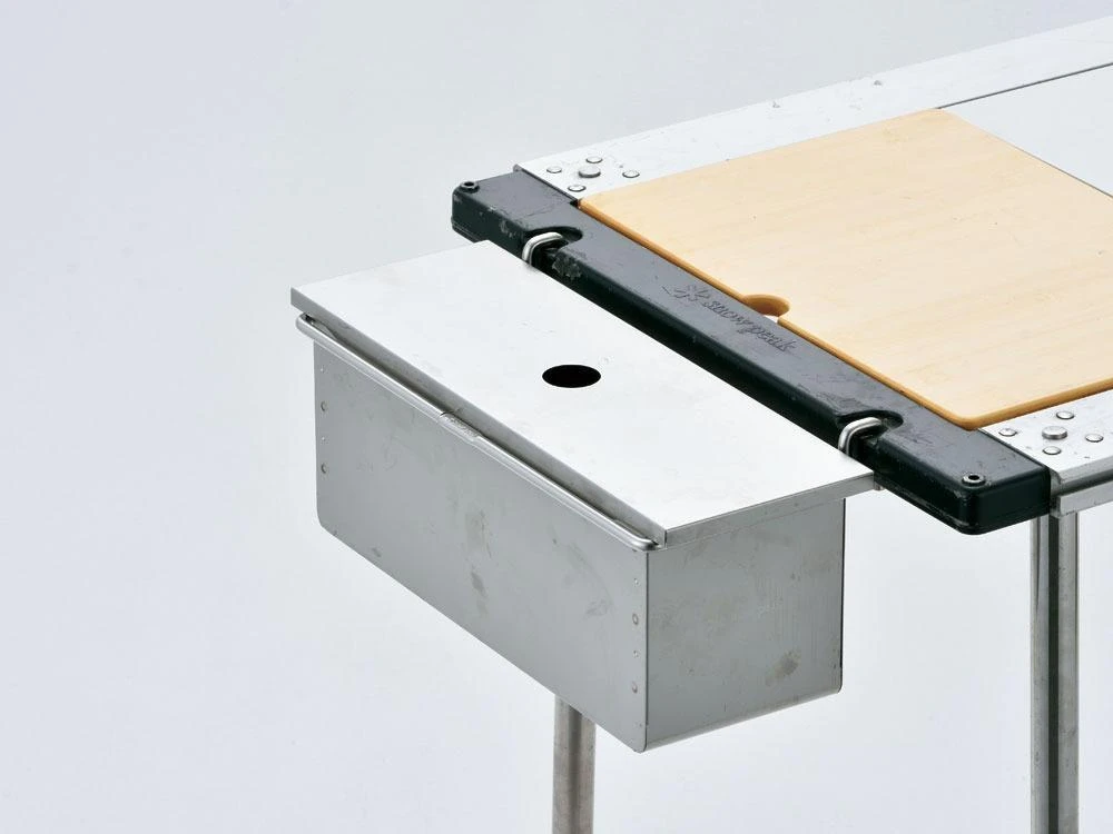 Snow Peak IGT Stainless Steel Box Hanger 4 Snow Peak IGT Stainless Steel Box Hanger - Image 2