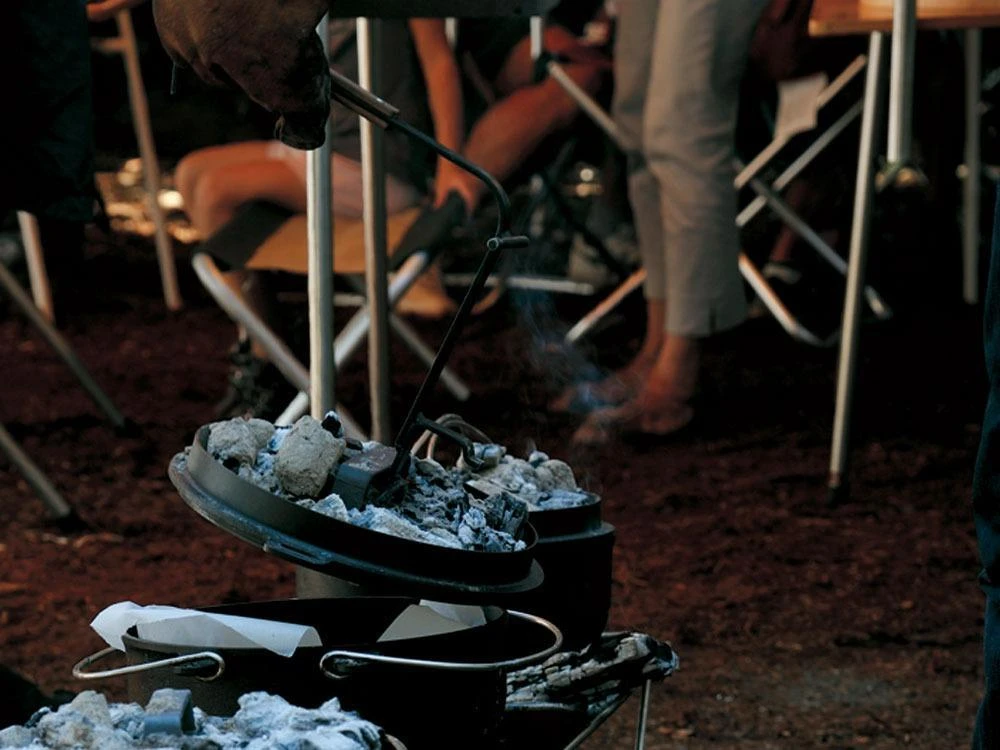 Snow Peak Dutch Oven Lifter Pro. 6 Snow Peak Dutch Oven Lifter Pro. - Image 4