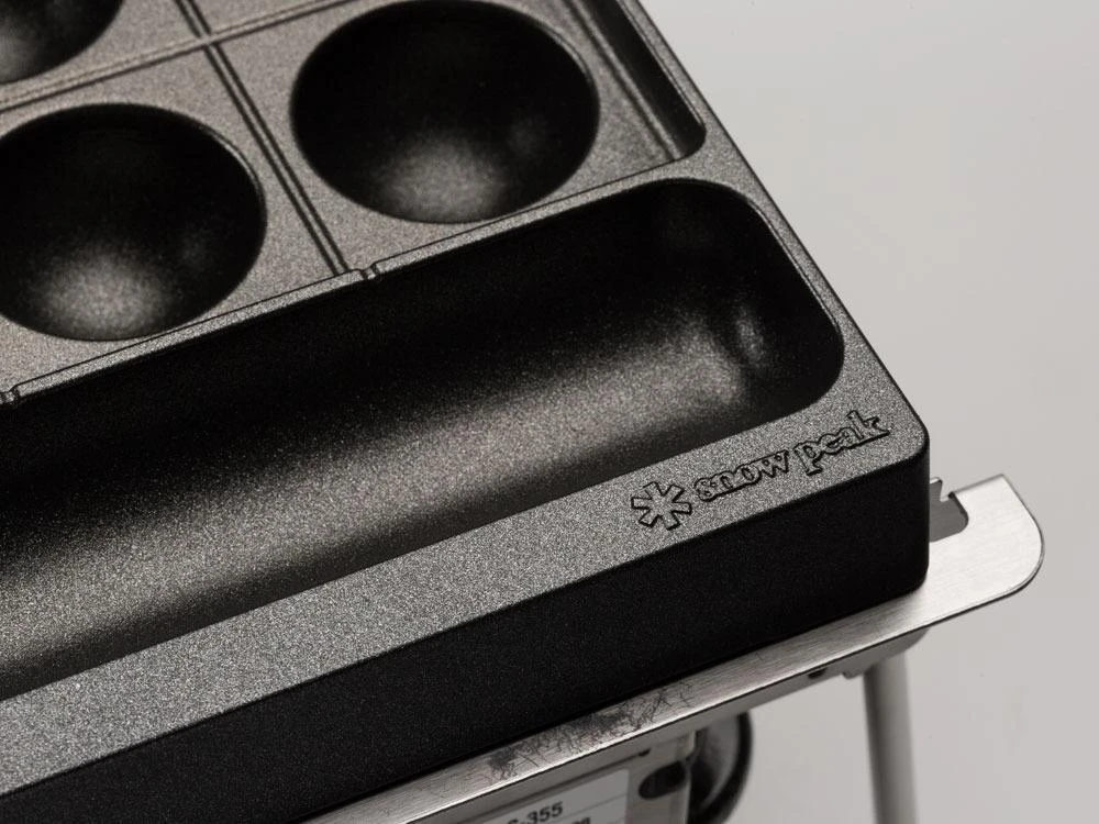 Snow Peak Takoyaki Plate 8 Snow Peak Takoyaki Plate - Image 6