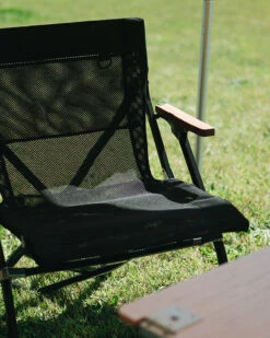 Snow Peak Festival: Mesh Luxury Low Beach Chair 19 Snow Peak Festival: Mesh Luxury Low Beach Chair -Outdoor Camping Sale FES 186 20230511 SP M4 05360