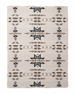 Snow Peak X Pendleton Blanket 8 Snow Peak X Pendleton Blanket -Outdoor Camping Sale SI PD 23AU001 Beige P 02 9fbb60b5 a563 45ab a5be 0847d266a1e2