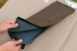 Snow Peak Mat & Pillow 9 Snow Peak Mat & Pillow -Outdoor Camping Sale TM 094R FoldedView 7bbb65f4 08ab 4c3a b639 d7017abe2933