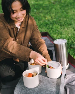 Snow Peak Tobachi Medium In White 15 Snow Peak Tobachi Medium In White -Outdoor Camping Sale TW 273 lifestyle 10 05adb4ed a777 43de b7b4 580d7b87d019